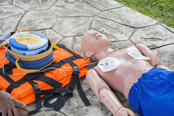 CPR and AED training child dummy drowning case